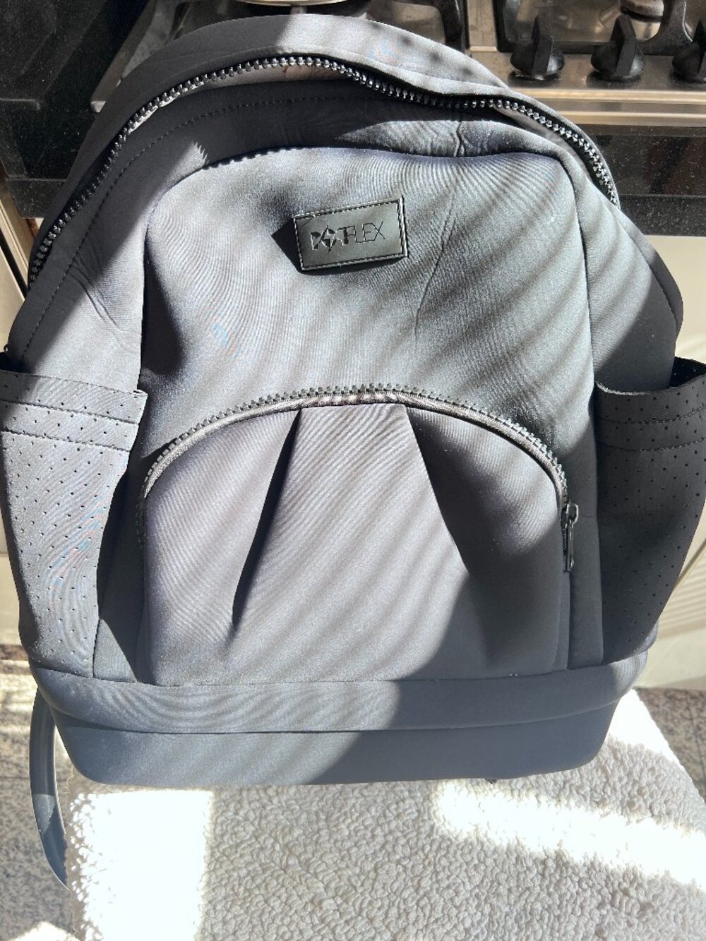 POPFLEX BLACK Backpack - Picture 5 of 13